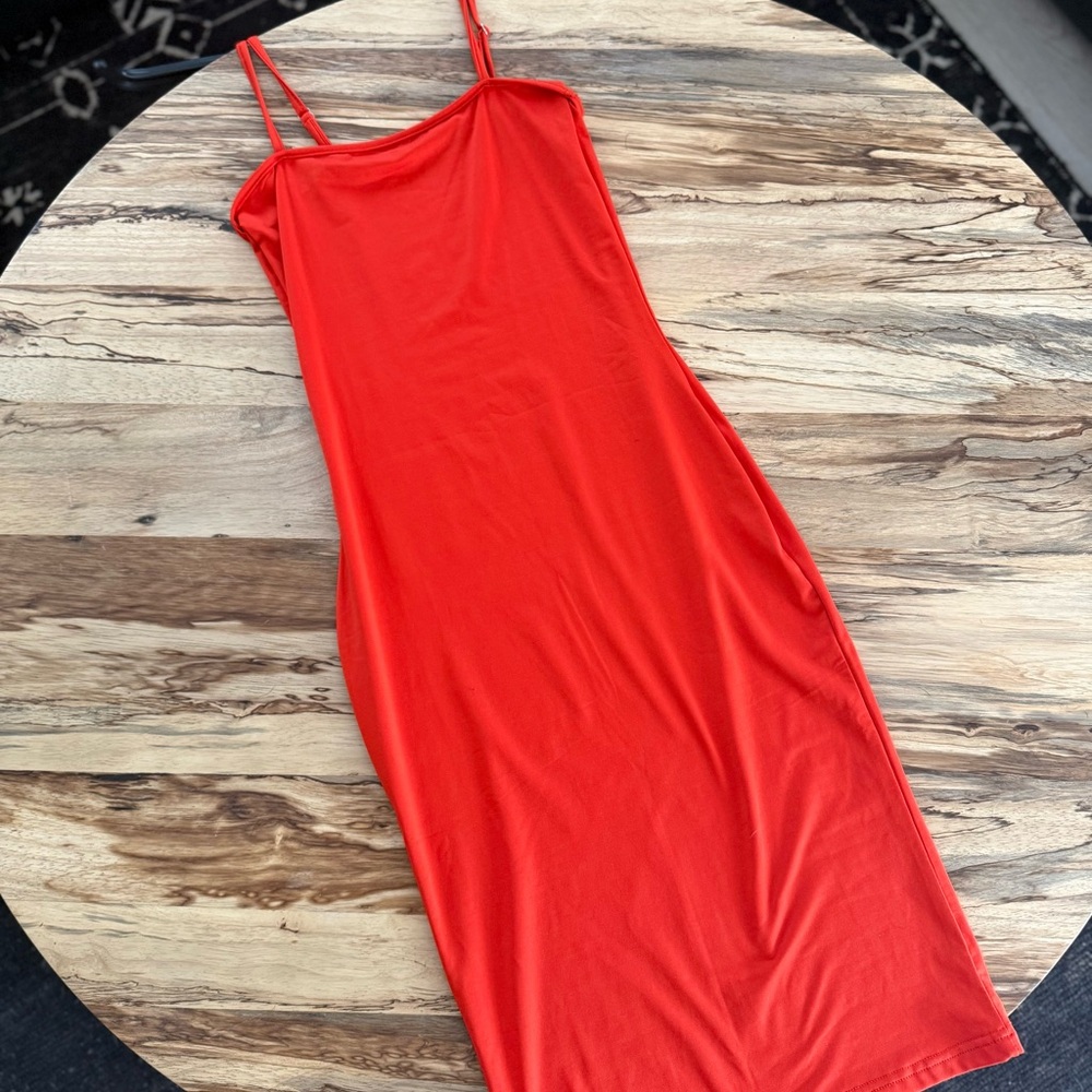 NWOT Chic Orange Midi Dress